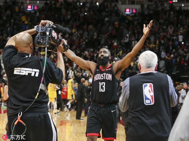 阿诺德或伤缺两个月！皇马赛程：12月欧冠战曼城，明年1月西超杯（阿诺德恐伤停两月！皇马12月欧冠战曼城，明年1月征战西超杯）