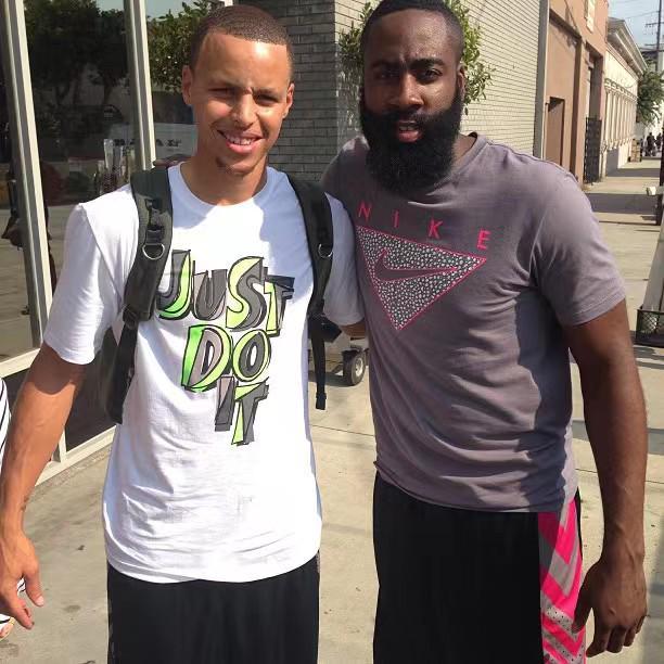 安帅：米利唐踢右后卫表现很好；有些惊讶埃斯特旺的天赋（安切洛蒂：米利唐踢右后卫表现出色，对埃斯特旺的天赋略感意外）