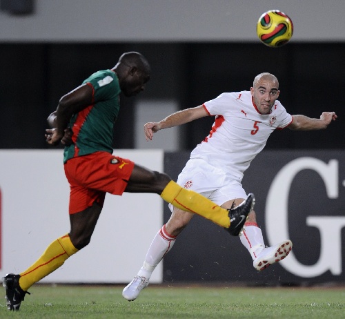 记者：丘库埃梅卡本人很想回到多特，但后者对其伤病史有顾虑（记者：丘库埃梅卡盼重返多特，多特担心其伤病史）