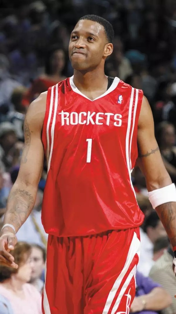 各位雷速老哥们下午好~最受欢迎的《体坛女神》栏目又在周四与大家准时见面啦！（雷速各位老哥下午好，人气栏目《体坛女神》周四如约与大家相见！）