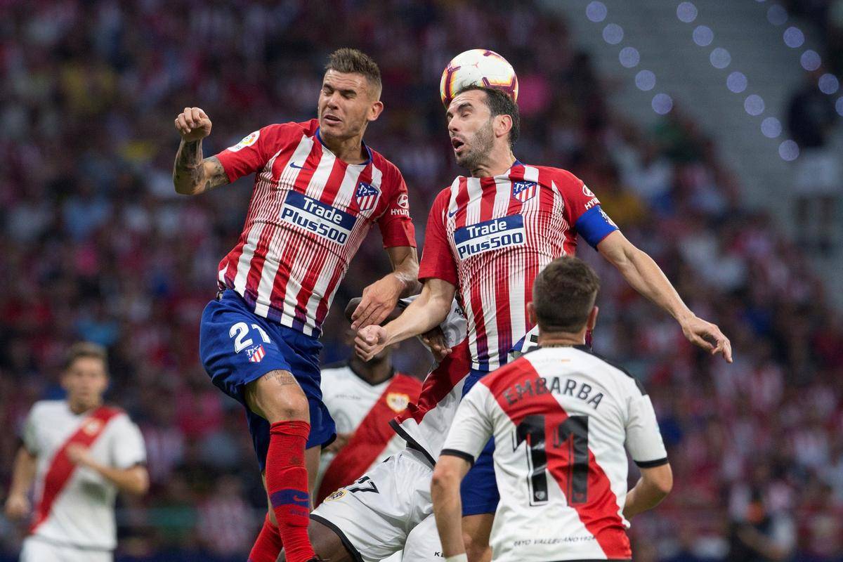 斯基拉：尤文未谈妥麦肯尼续约，两家意甲俱乐部已与球员接触（斯基拉：尤文与麦肯尼续约尚未达成一致，两家意甲球队已与球员沟通）