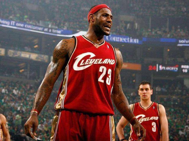 莫雷托：罗马有意路易斯-恩里克，但球员不会在冬窗离开国米（莫雷托：罗马青睐路易斯-恩里克，球员冬窗仍将留在国米）