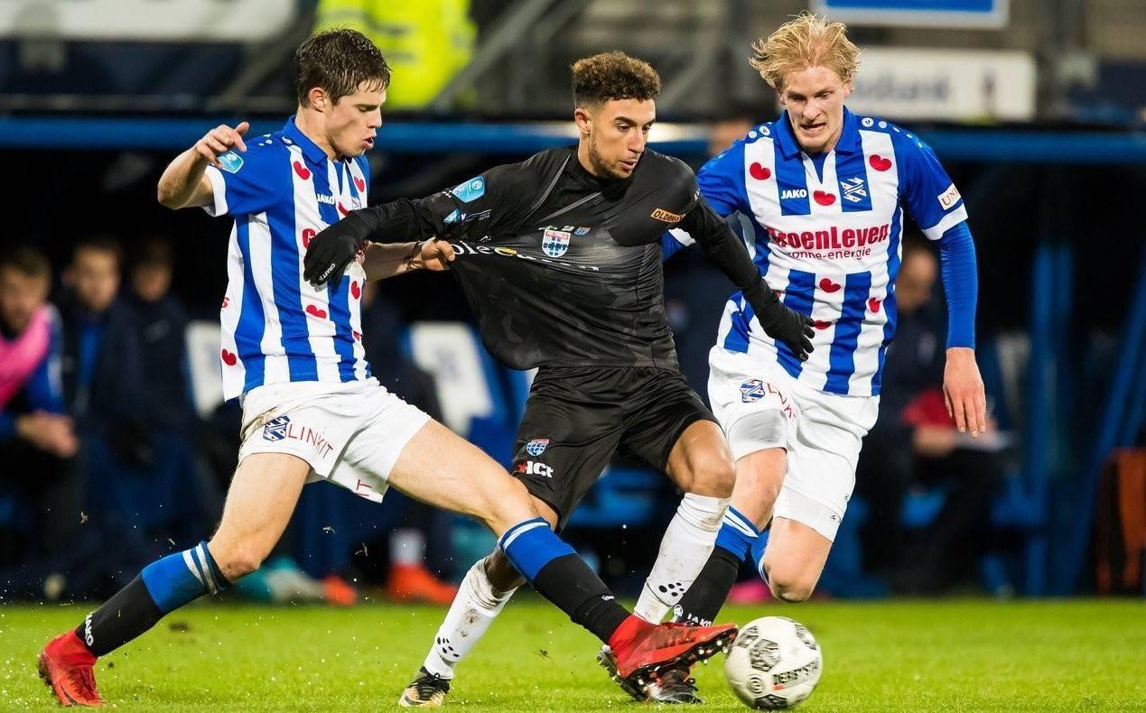 球扳回一城 球扳回一城